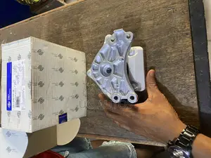 Gearbox Seating Mercedes Benz C/Class W(204)