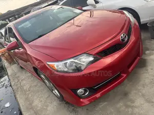 Toyota Camry 2013 Red