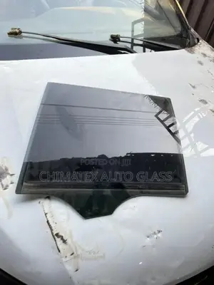 Mercedes Glk350 Door Glass Available We Deliver and Fix