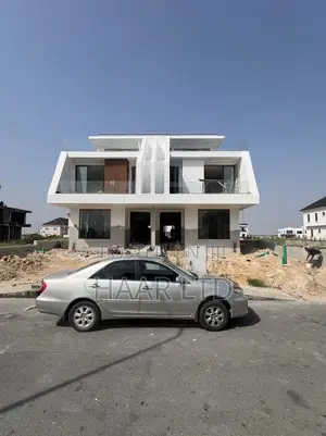 4bdrm Duplex in Ikate for sale
