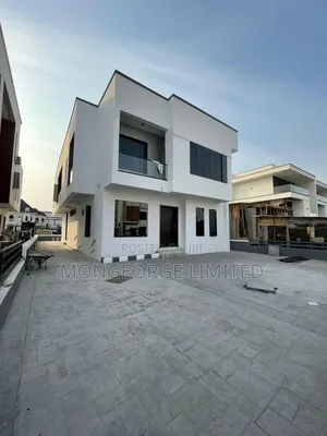 5bdrm Duplex in Ikota for sale