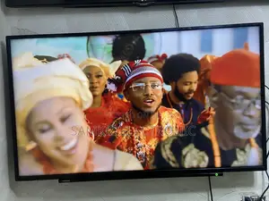 Toshiba 50 Inch Smart Tv (Built-in Wifi,Wireless Display)