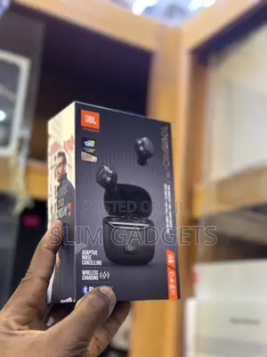 Open Box JBL Tour PRO +