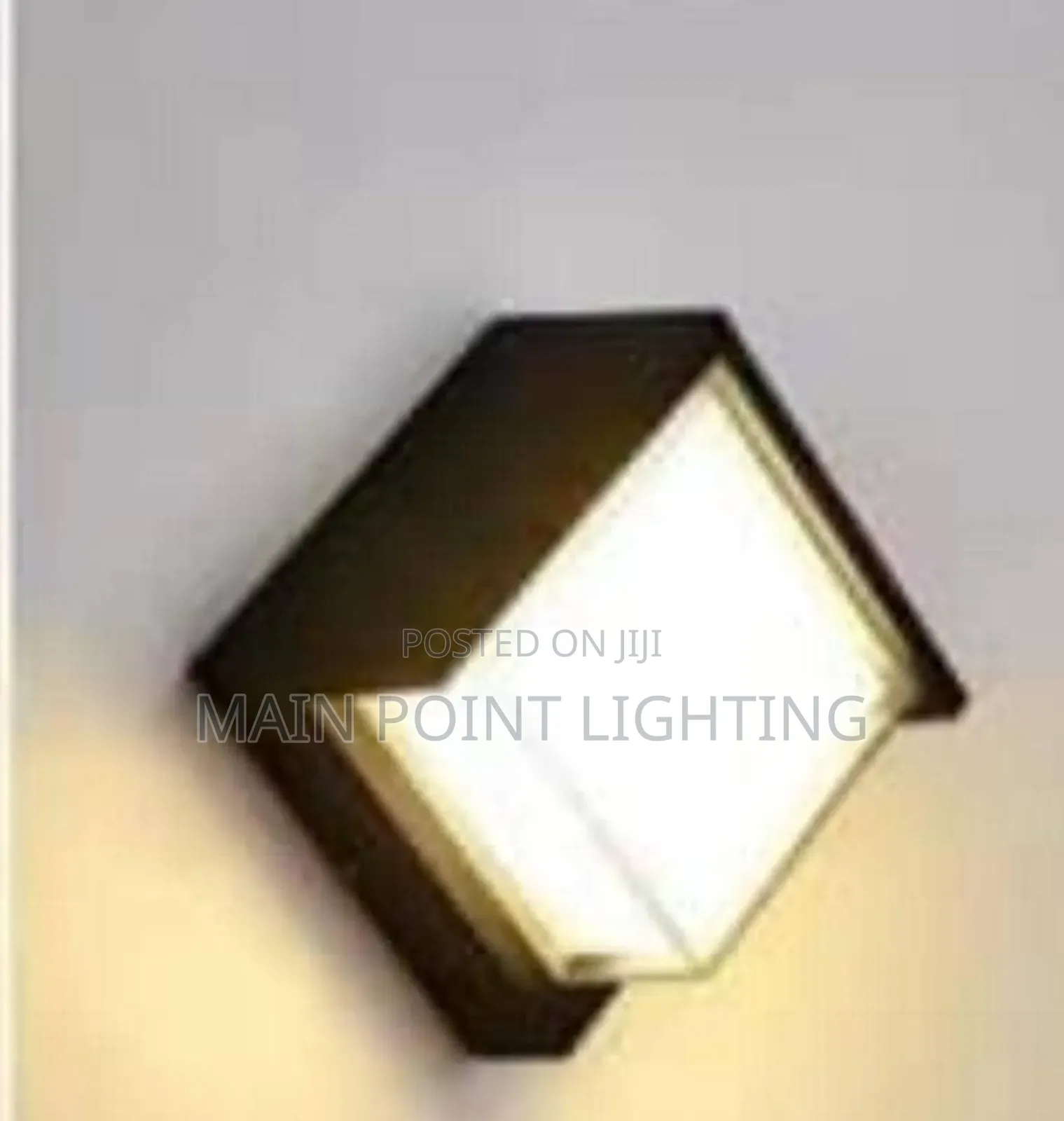 Outdoor Wall Light