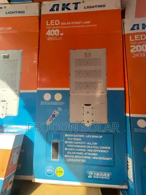 Solar Street Light 400watts Akt