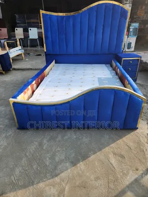 Padded 4.5by6 Bed Frame With One Bed Side