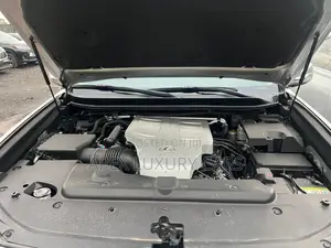 Lexus GX 2018 Silver