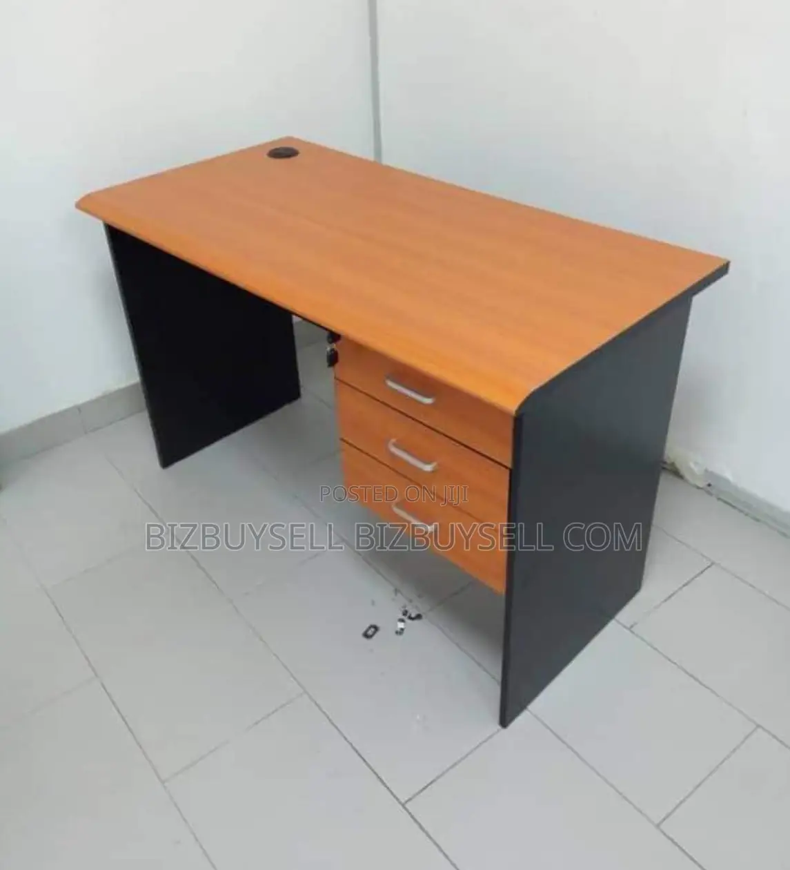 4fit Office Table