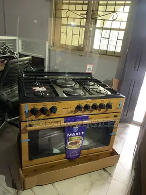 Maxi 90*60 4+2 Burner Gas Cooker With Wooden Oven - F9E42G2