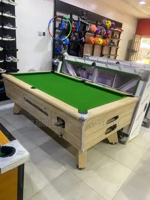 7ft Switch Coin and Marble Top Snooker