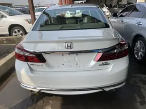 Honda Accord 2016 White