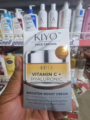 KIYO Facecream Vitamin C + Hyaluronic Brighten Boostcream.