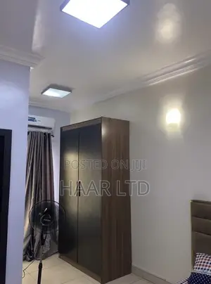 Equipped Room Shortlet With 24hrs Light Wifi and Pool