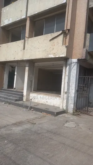 Fully Detached House on 4floors Open Plan Space