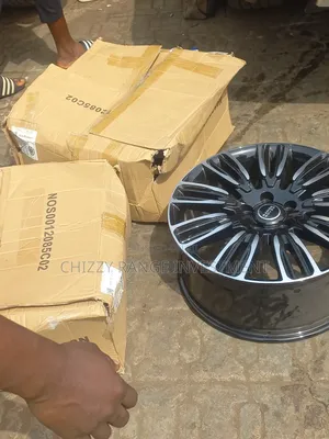 Original Range Rover 20 Rim (Set)