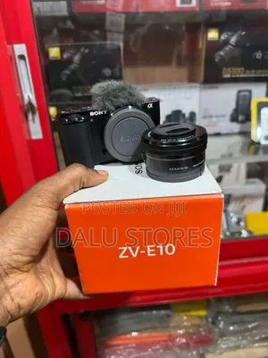 Sony Zv-E10 Mirrorless Camera With 16-50mm Lens