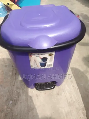 Office Peder Bin (10 Liters)