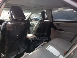 Toyota Camry SE 4dr Sedan (2.5L 4cyl 6A) 2017 Red