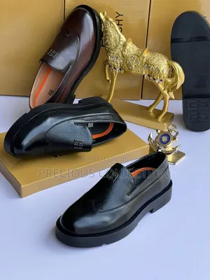 Men's Givenchy Matte Leather Shoe