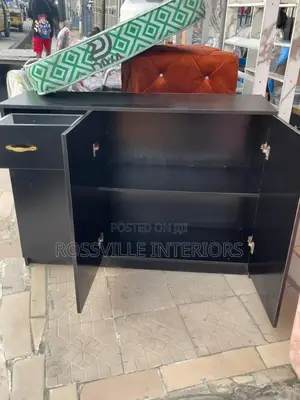 Chic Kitchen Cabinets 4ft