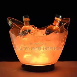 A Unique Quality Imported Ice Bucket