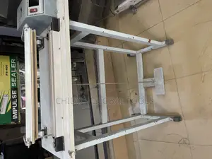 Pedal Sealing and Cutting Machine