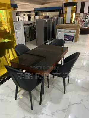 New Imported Luxury Dining Table With Tamper Glass Top