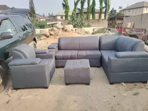 Luxury L Shaped With Single and Table