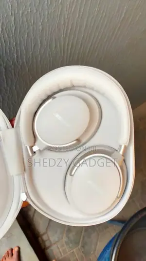 Bose Quietcomfort Ultra Bluetooth Headphones