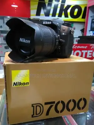 Nikon D7000 With 18-105mm (London Used)