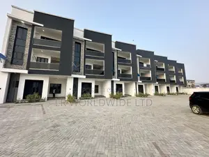 5bdrm Townhouse/Terrace in Life Camp for sale