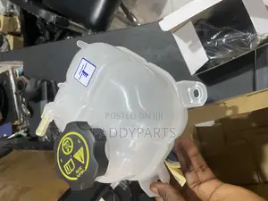 Jeep Cherokee Coolant Tank
