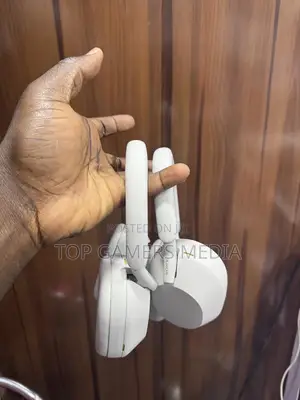 Brand New Unused Sony Xm5 Headphones