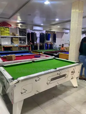 7ft Whyte Gloss Coin and Marble