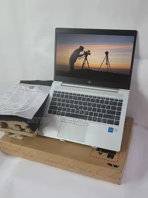 New Laptop HP EliteBook 850 8GB Intel Core i5 SSD 512GB