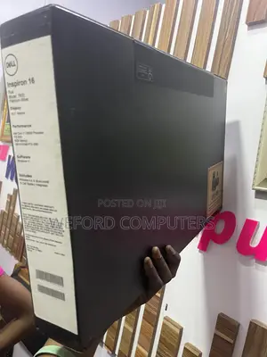 New Laptop Dell 16GB Intel Core I7 SSD 1T