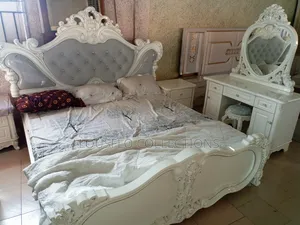 Italian Royal Bed With Dressing Mirror