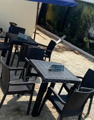 Outdoor Set by 4 Seater (1 Table,4 Chairs)