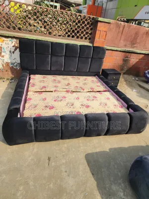 Luxury Black 6by6 Bed Stand