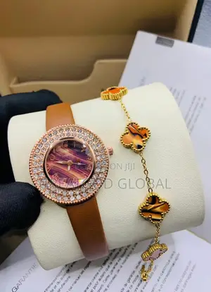 Small Ladies Wristwatch Set Available in Bulk Round Face