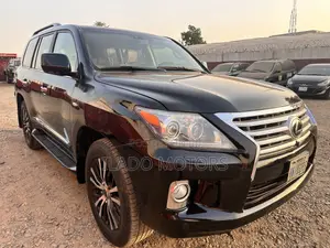 Lexus LX 570 2011 Black