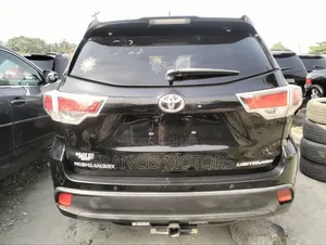 Toyota Highlander 2015 Black
