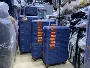 Set of Quality Plastic Luggage With Kit
