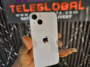 Apple iPhone 13 256 GB White