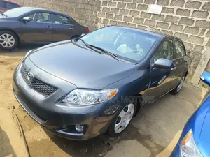 Toyota Corolla 2010 Gray