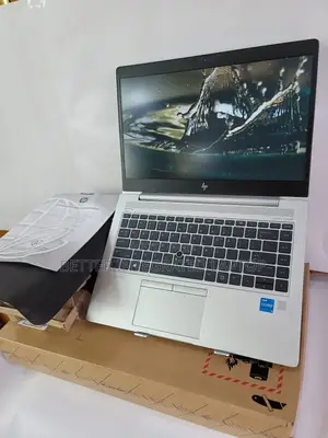 New Laptop HP EliteBook 840 16GB Intel Core i5 SSD 1T