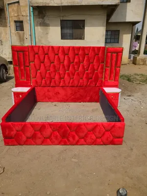 6/6 Bedframe