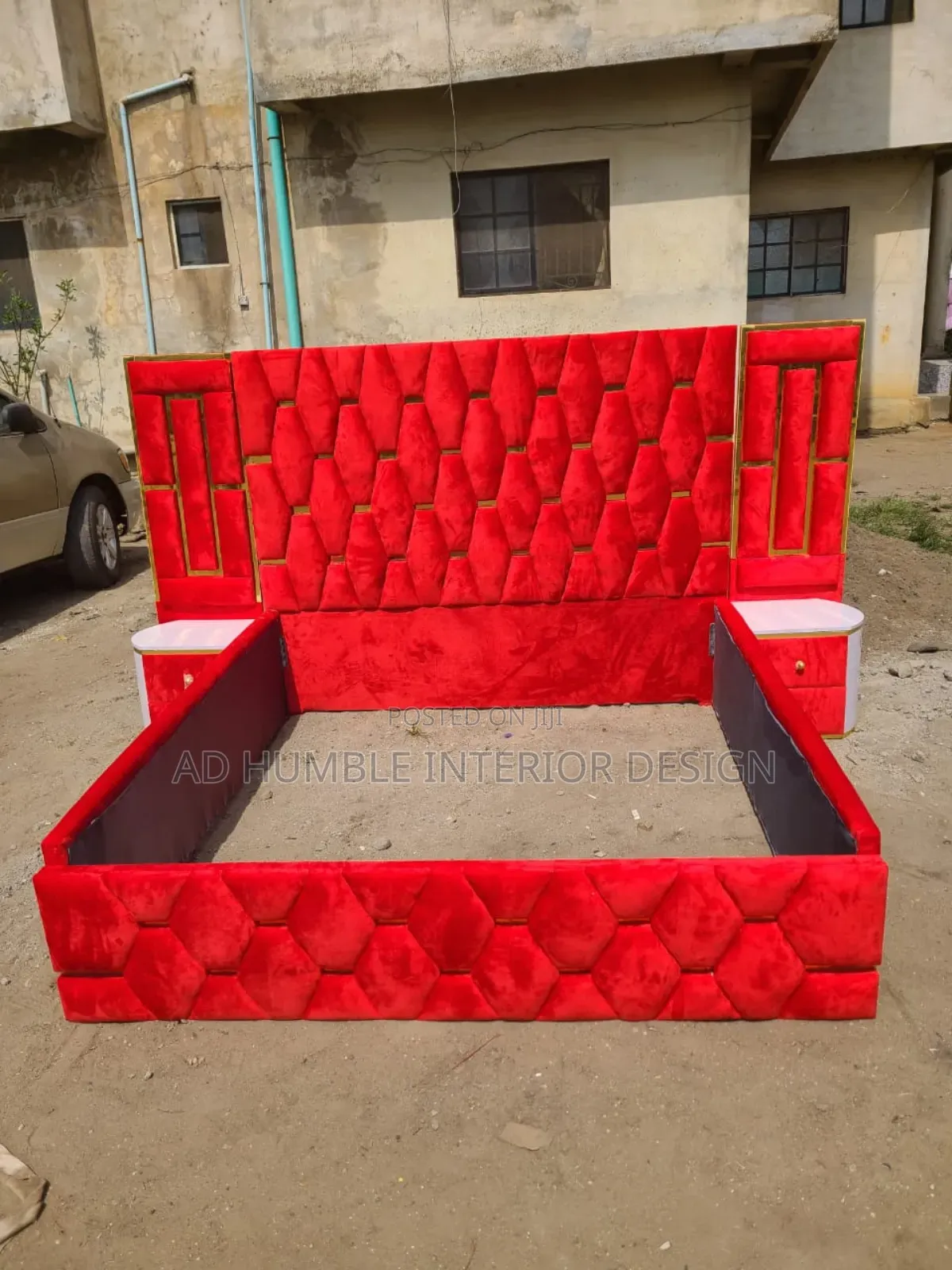 6/6 Bedframe