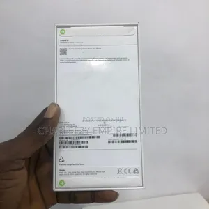 New Apple iPhone 16 128 GB Black