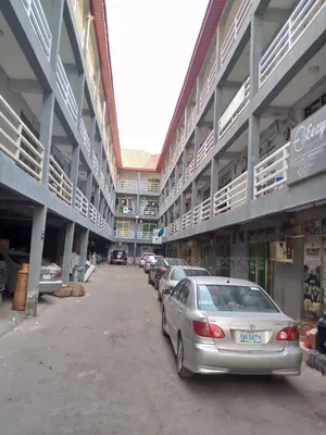 Global Plaza Shops Office Space